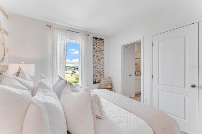 Building Photo - 1785 Wooden St