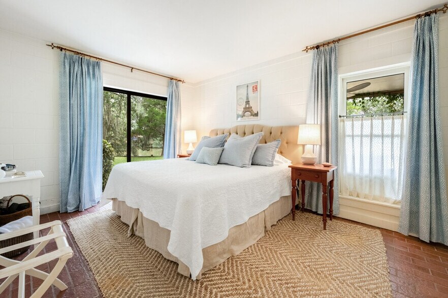 Building Photo - 193 Prospect Point Loop