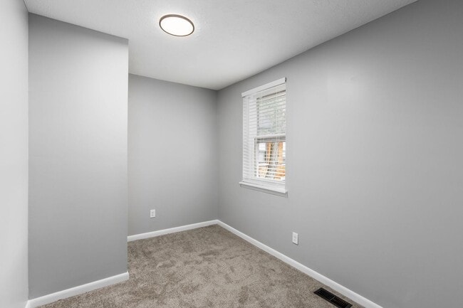 Building Photo - 844-848-848 Oak St