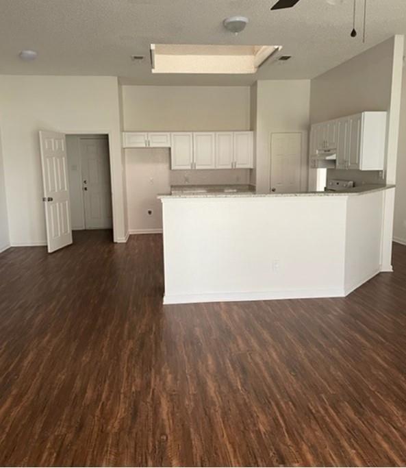 Building Photo - 1118 Vaden Ave