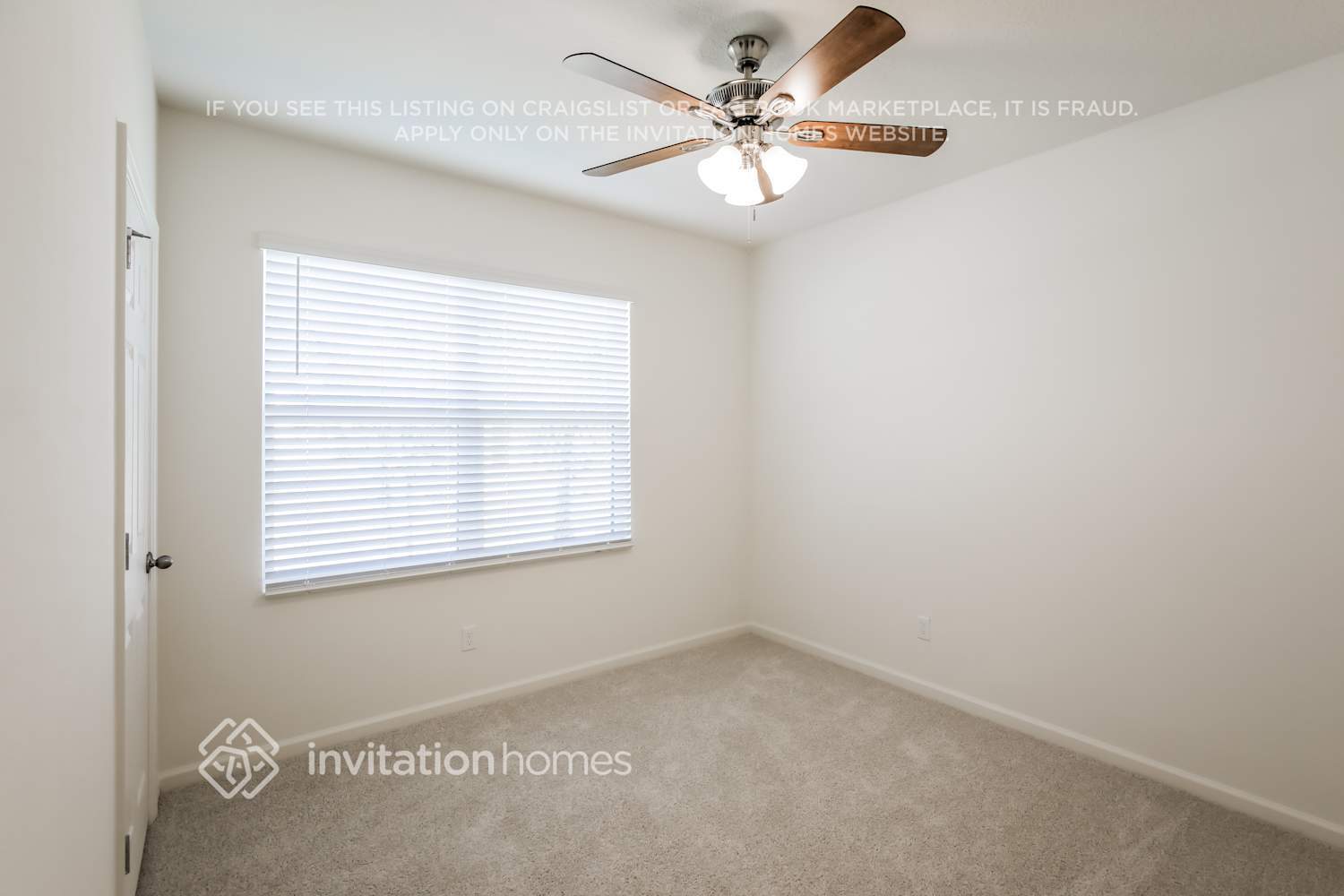 Building Photo - 9671 Seaspray Dr