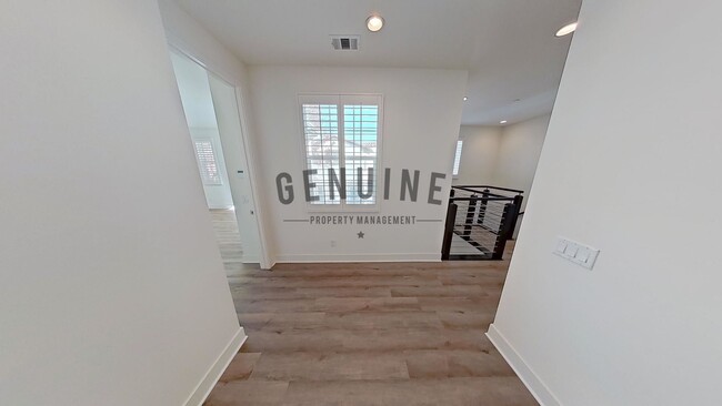 Building Photo - Gorgeous 3 Bedroom Townhouse in Ladera Ranch!