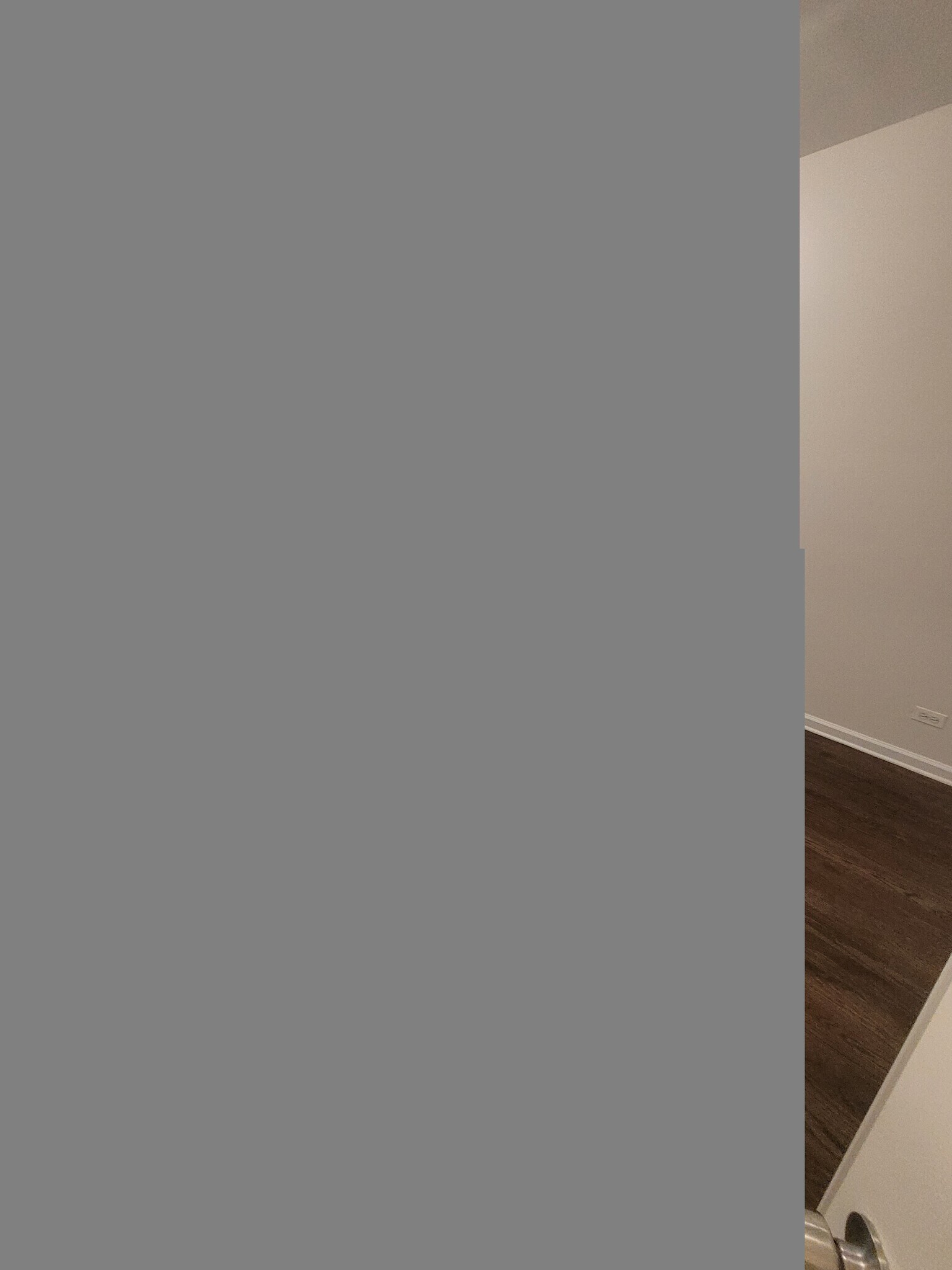 Building Photo - 6708 N Hermitage Ave