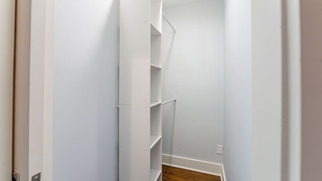 Building Photo - 3 Bedroom 3 Bath House in Parish Place - M...