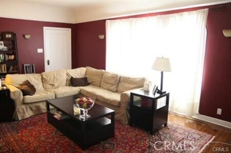 Building Photo - 630 N Irving Blvd