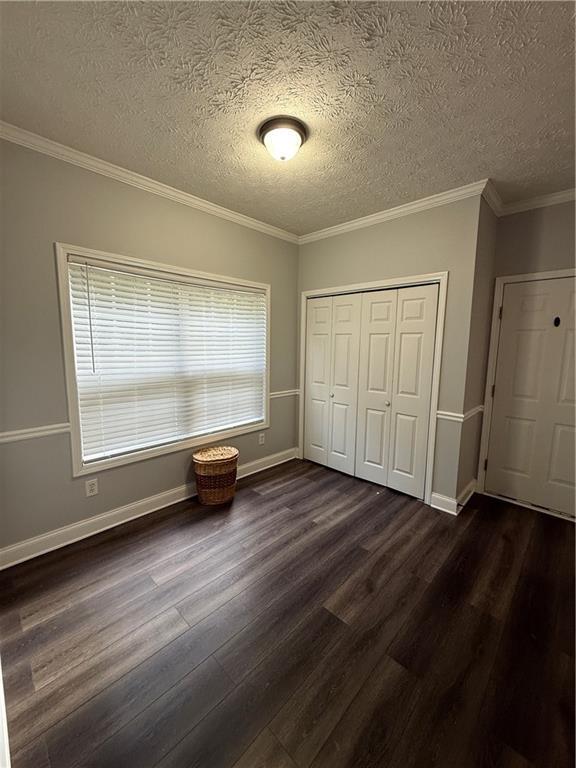 Building Photo - 158 River Park Cir