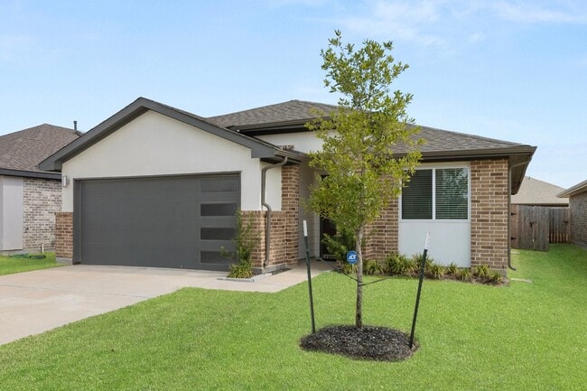 Building Photo - 6919 Fleetwood Crescent Wy