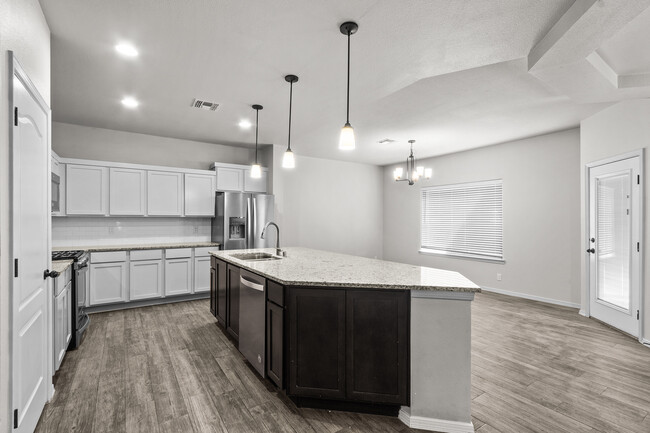 Building Photo - 12352 Stansbury Dr