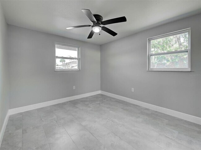 Building Photo - 4342 Ewing Cir