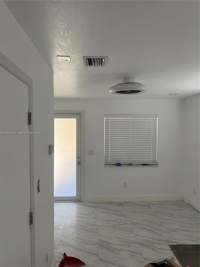 Building Photo - 1490 NW 38th St