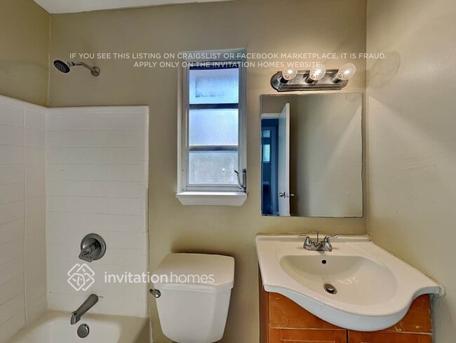 Building Photo - 5092 Marcia Pl