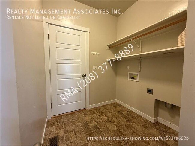 Building Photo - 701 E Gannett Dr