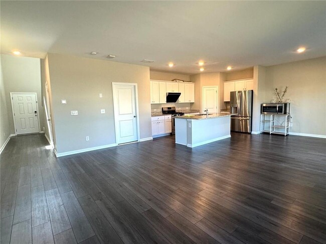Building Photo - 4747 Waxwing St