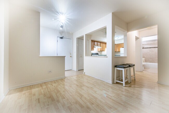 Building Photo - 2226 S Goebbert Rd