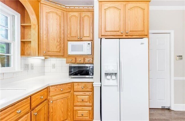 Building Photo - 919 Bridgegate Dr NE