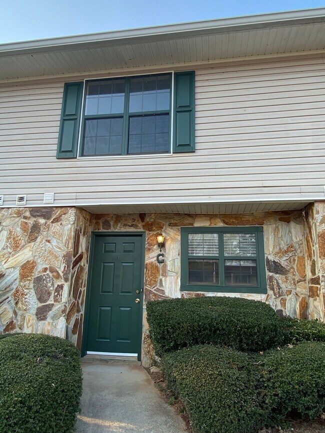 Primary Photo - 2506 Hidden Cove Ct