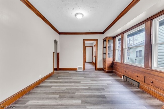 Building Photo - 4318 W 50th St
