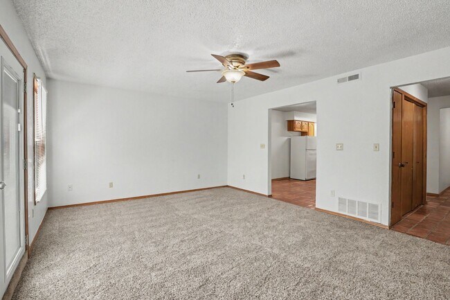 Building Photo - 1300 N Rockwell Ave