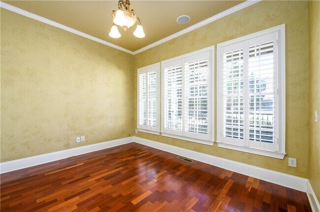 Building Photo - 2770 Shumard Oak Dr