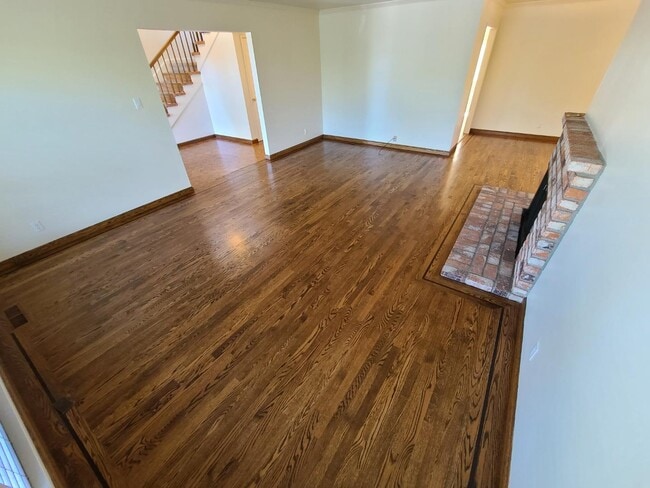 Building Photo - 717 Melissa Ct