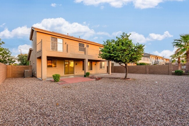 Building Photo - Gorgeous Golf Course Views in Gilbert, AZ!