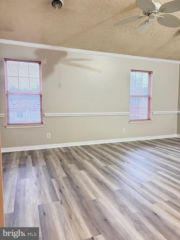 Building Photo - 208 Rugby Rd