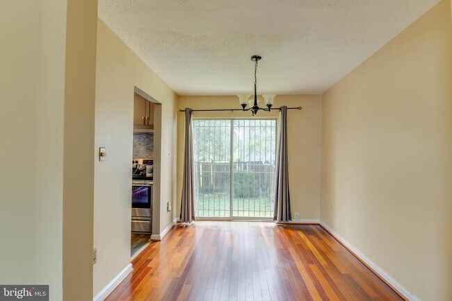 Building Photo - 849 St Michaels Dr