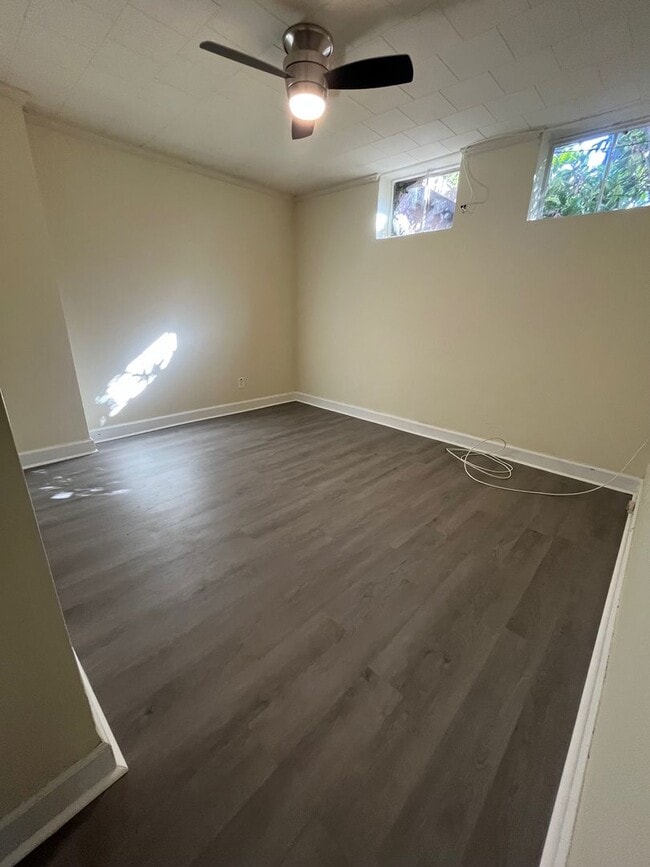 Building Photo - Walk to UNC!