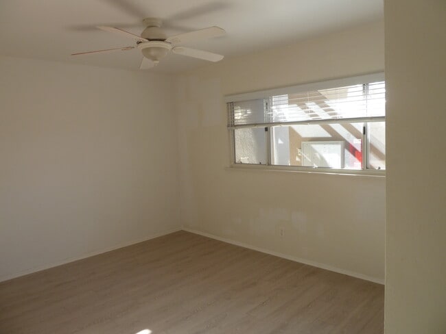 Building Photo - 1804 Esplanade