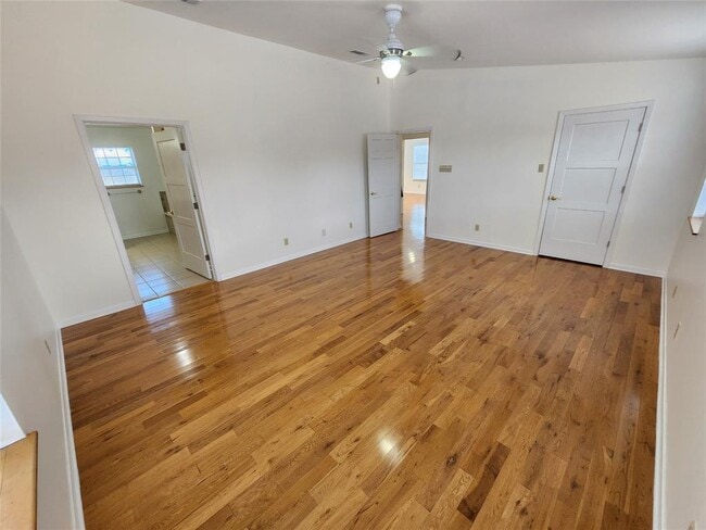Building Photo - 500 Spring Creek Rd