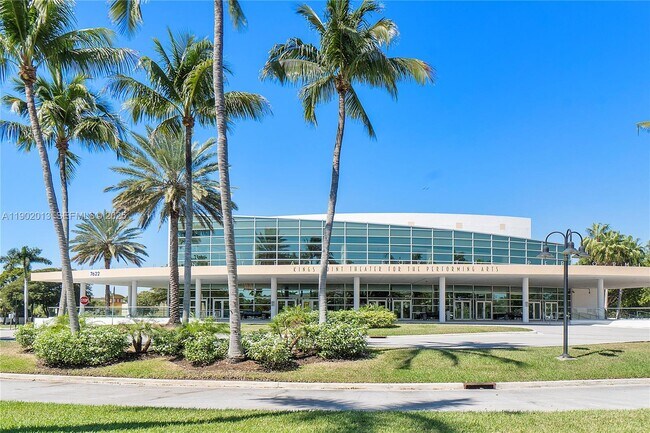 Building Photo - 9599 Weldon Cir