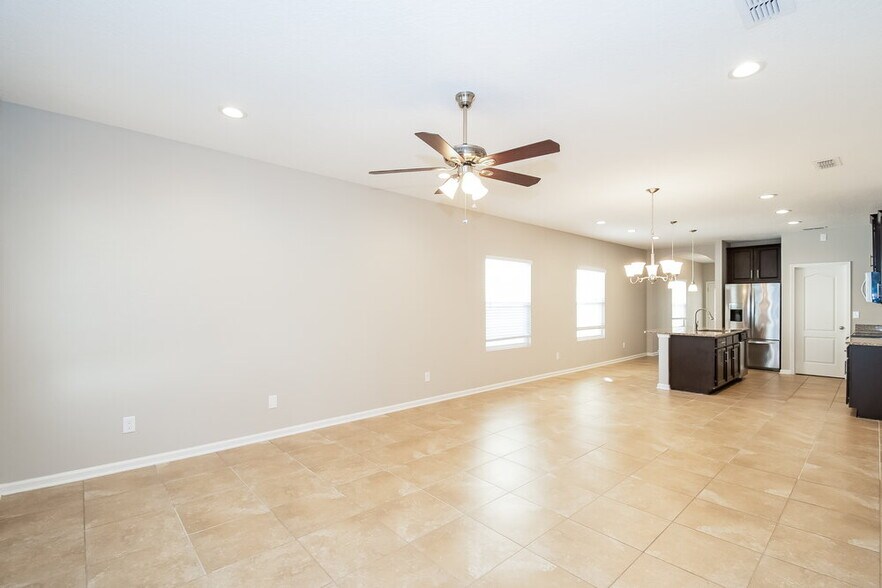 Building Photo - 4120 Grayfield Ln