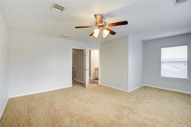 Building Photo - 7130 Cypress Pr Dr