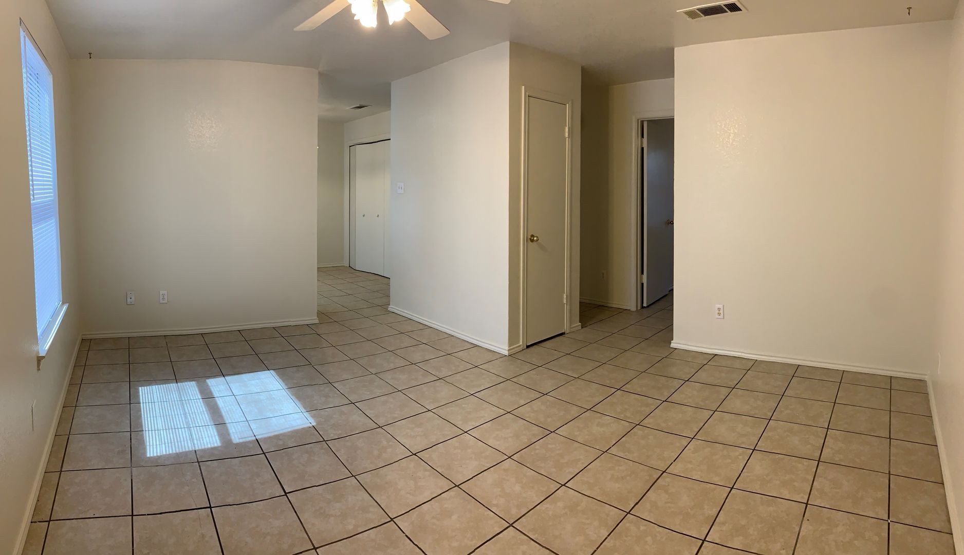 Building Photo - 1708 Benttree Dr