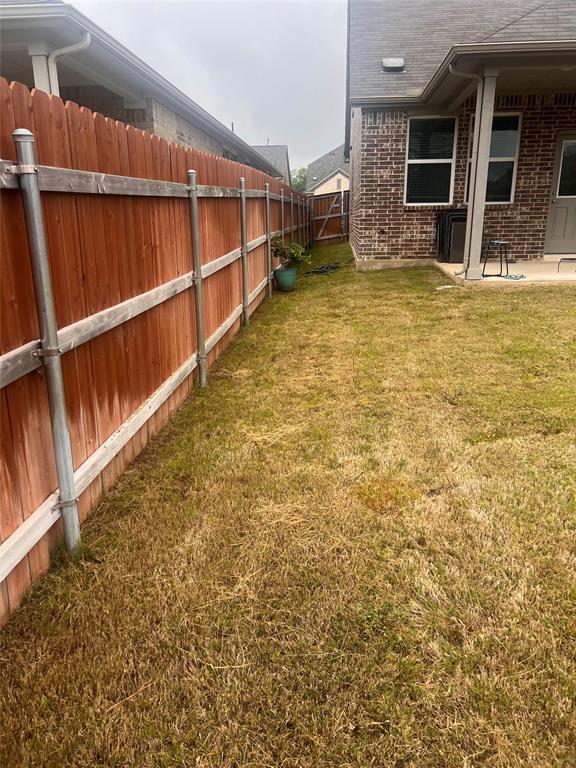 Building Photo - 1610 Purple Martin Dr