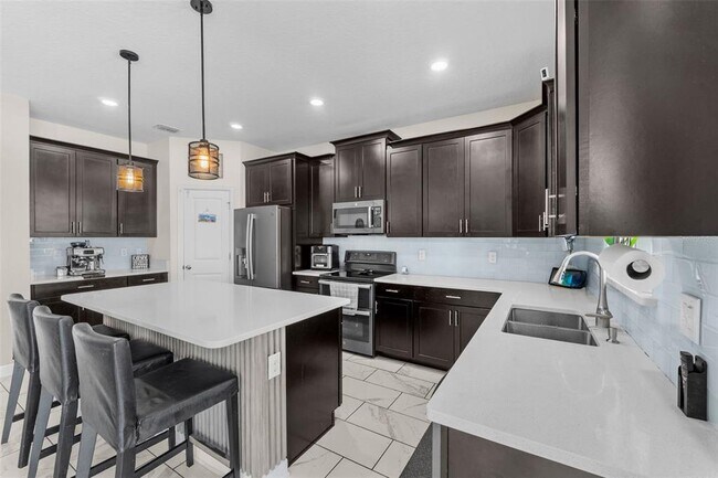 Building Photo - 14807 Winter Stay Dr