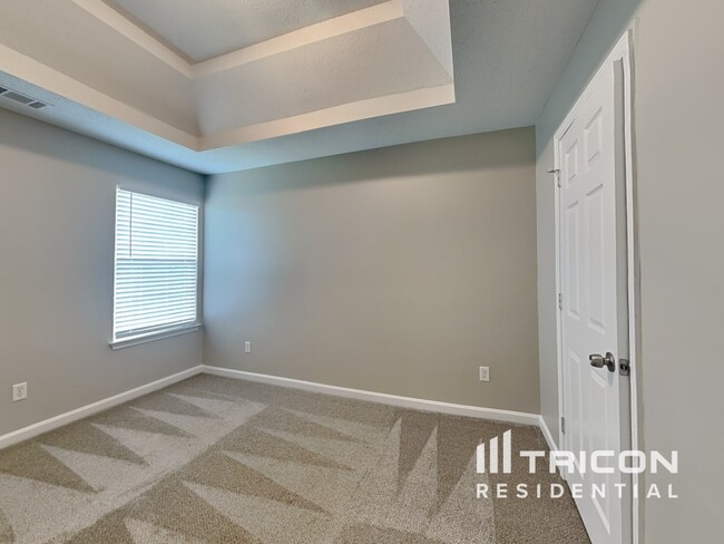 Building Photo - 1420 Shelnutt Ct