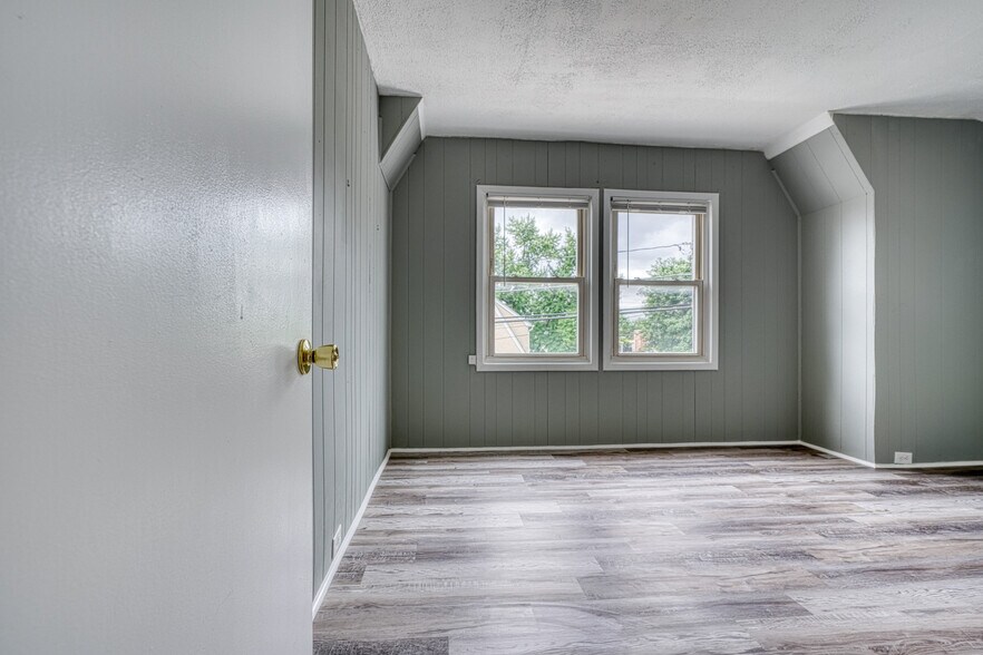 Building Photo - 5 Sunship Rd