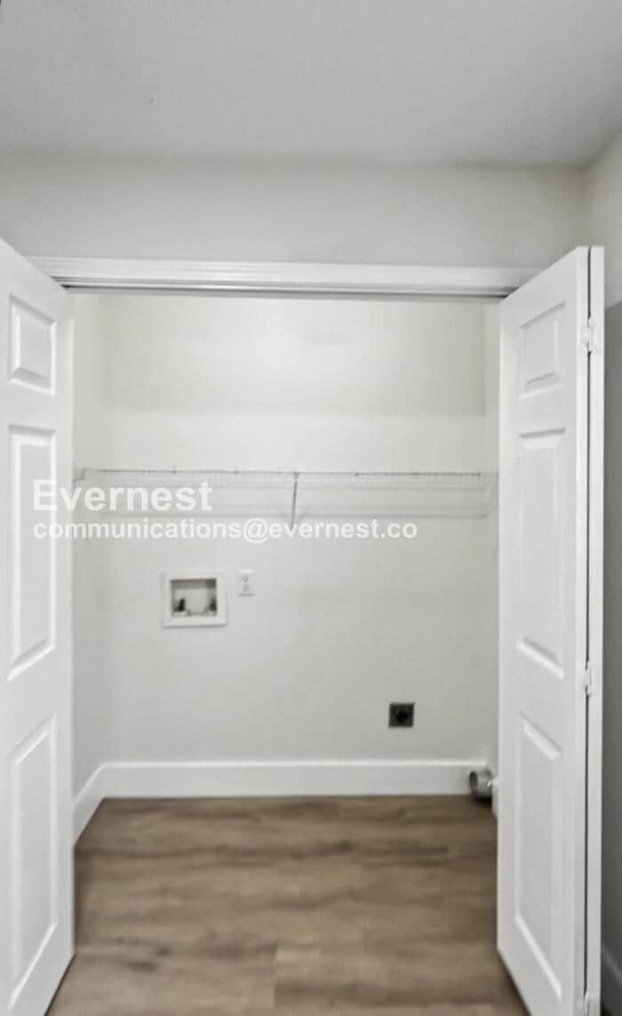 Building Photo - 5103 High St