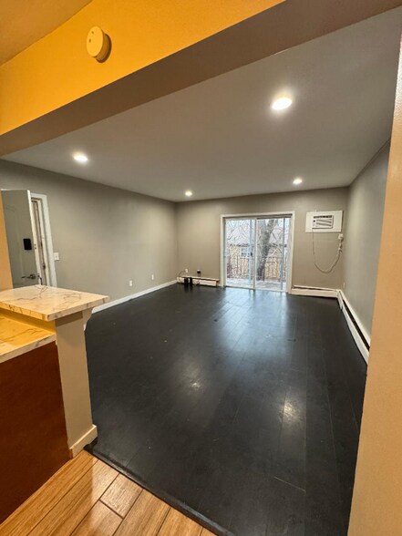 Building Photo - 1201 Franklin Ave