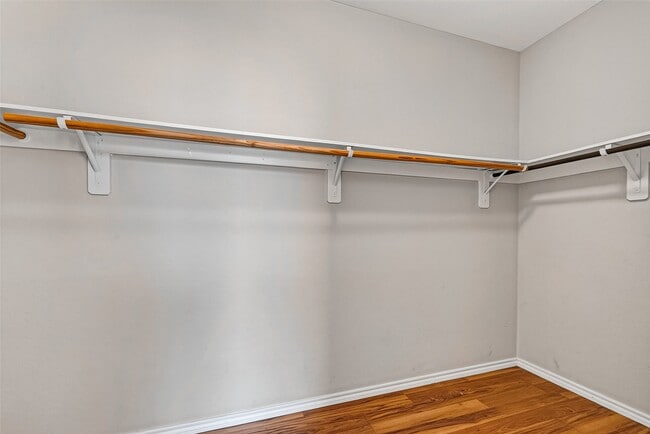 Building Photo - 1326 Seagler Pond Ln