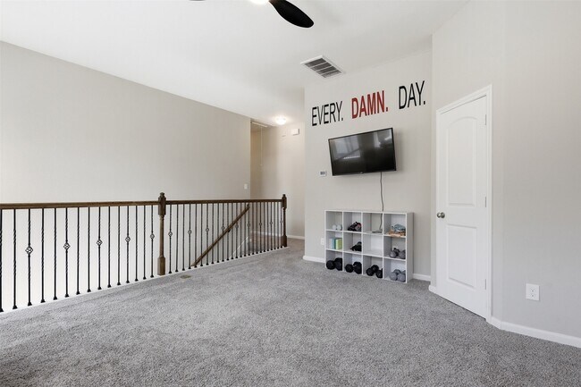 Building Photo - 28027 Rocky Heights Dr