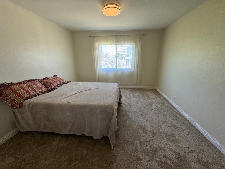 Building Photo - 23019 Enadia Way