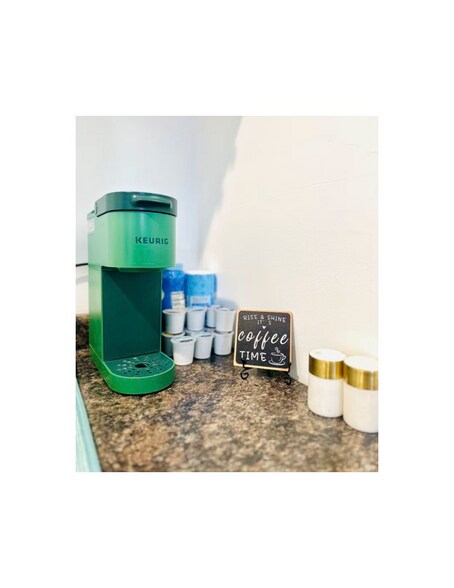 Building Photo - 187 W Center St