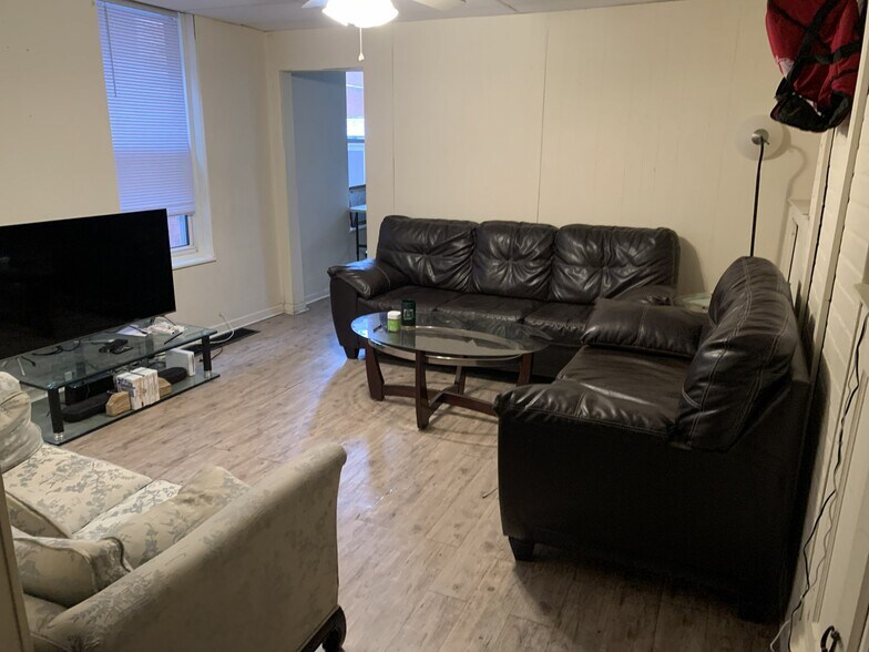 Living Room - 3218 Joe Hammer Sq