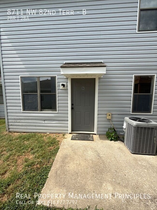 Building Photo - 8711 NW 82 Terrace