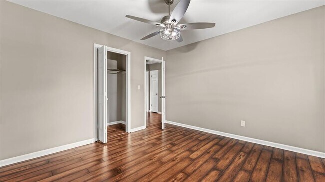 Building Photo - 3913 Hadley Farm Dr