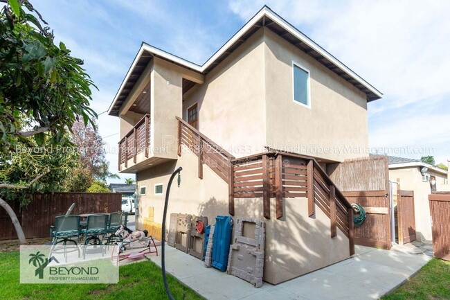 Building Photo - 815 Whaley St