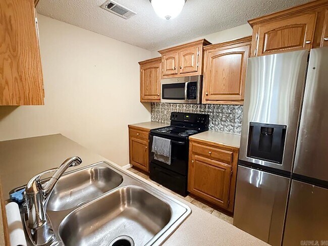 Building Photo - 4853 Tall Grass Dr