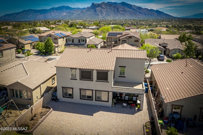 Building Photo - 8479 N Gaetano Loop